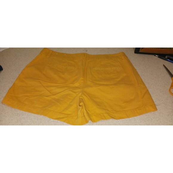 Loft Button Fly Cotton Mustard Shorts Size 10 - Picture 2 of 3